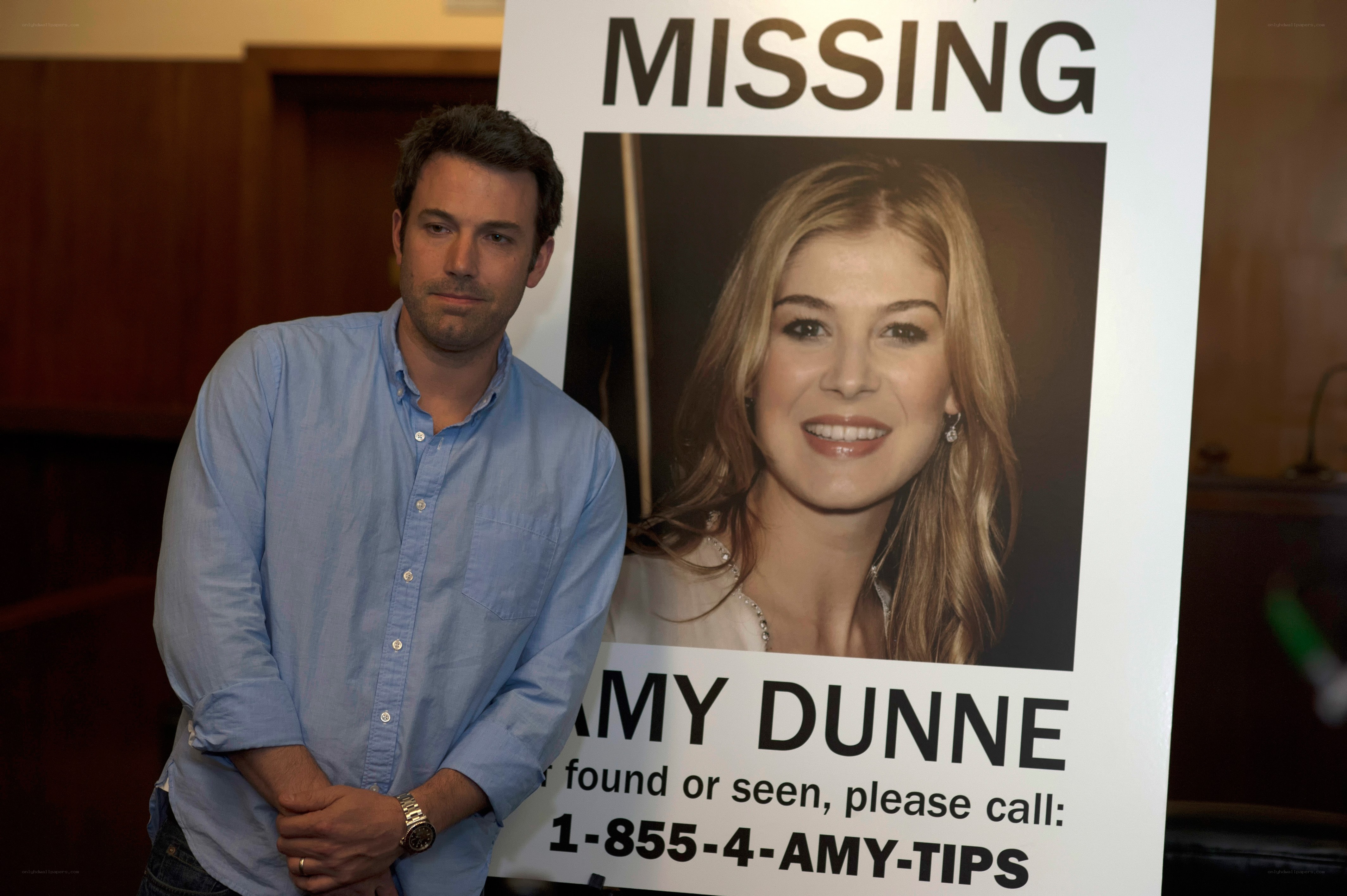 Ben Affleck with missing poster