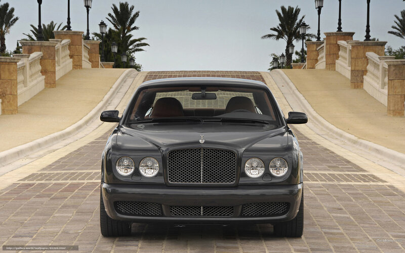 Bentley Arnage on a bridge