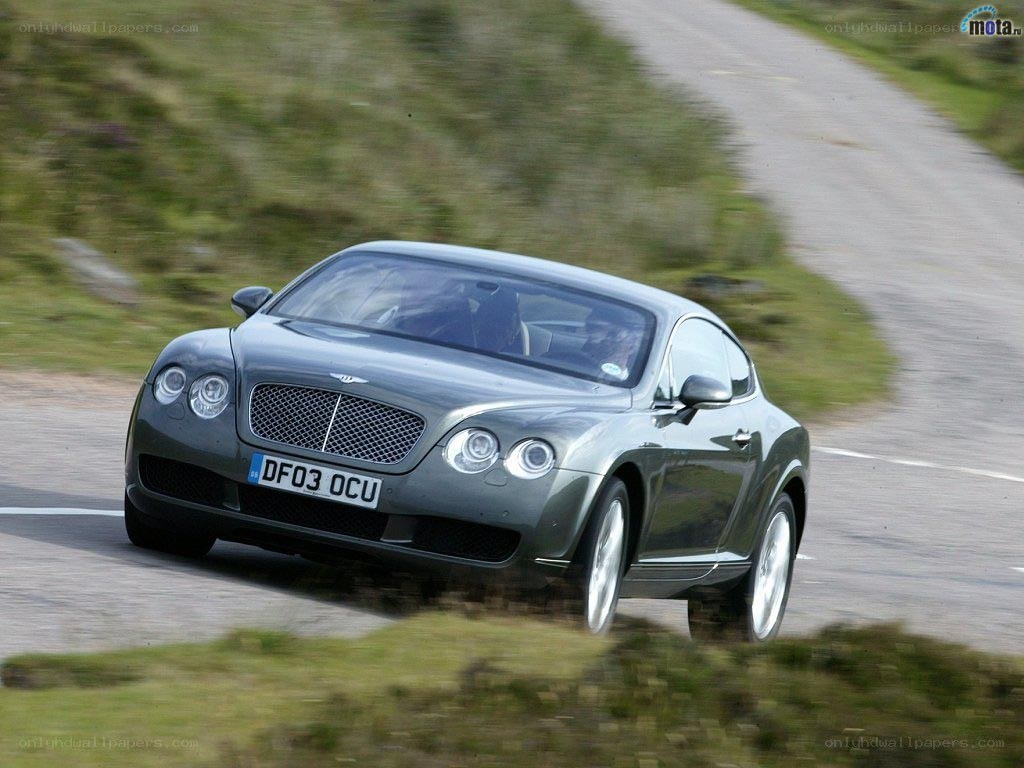 Bentley Continental GT in motion