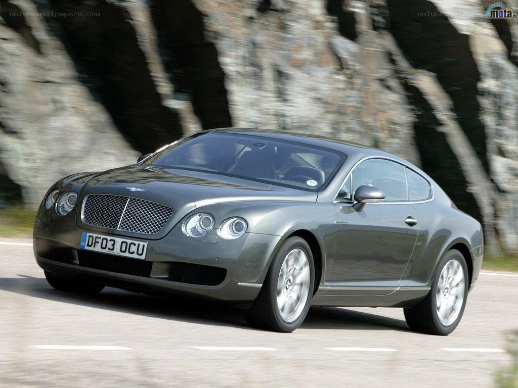 Bentley Continental GT in motion