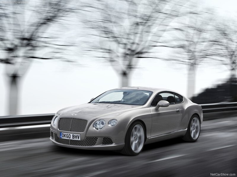 Bentley Continental GT in motion