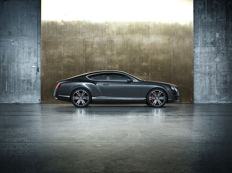 Bentley Continental GT in studio