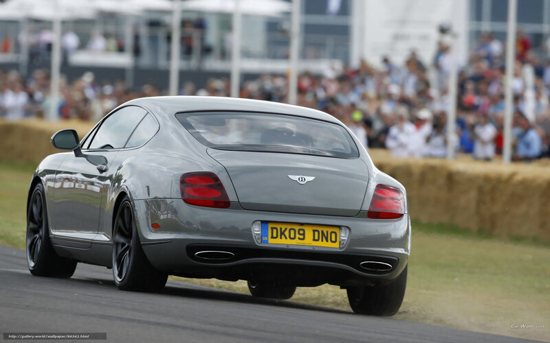 Bentley Continental GT on display