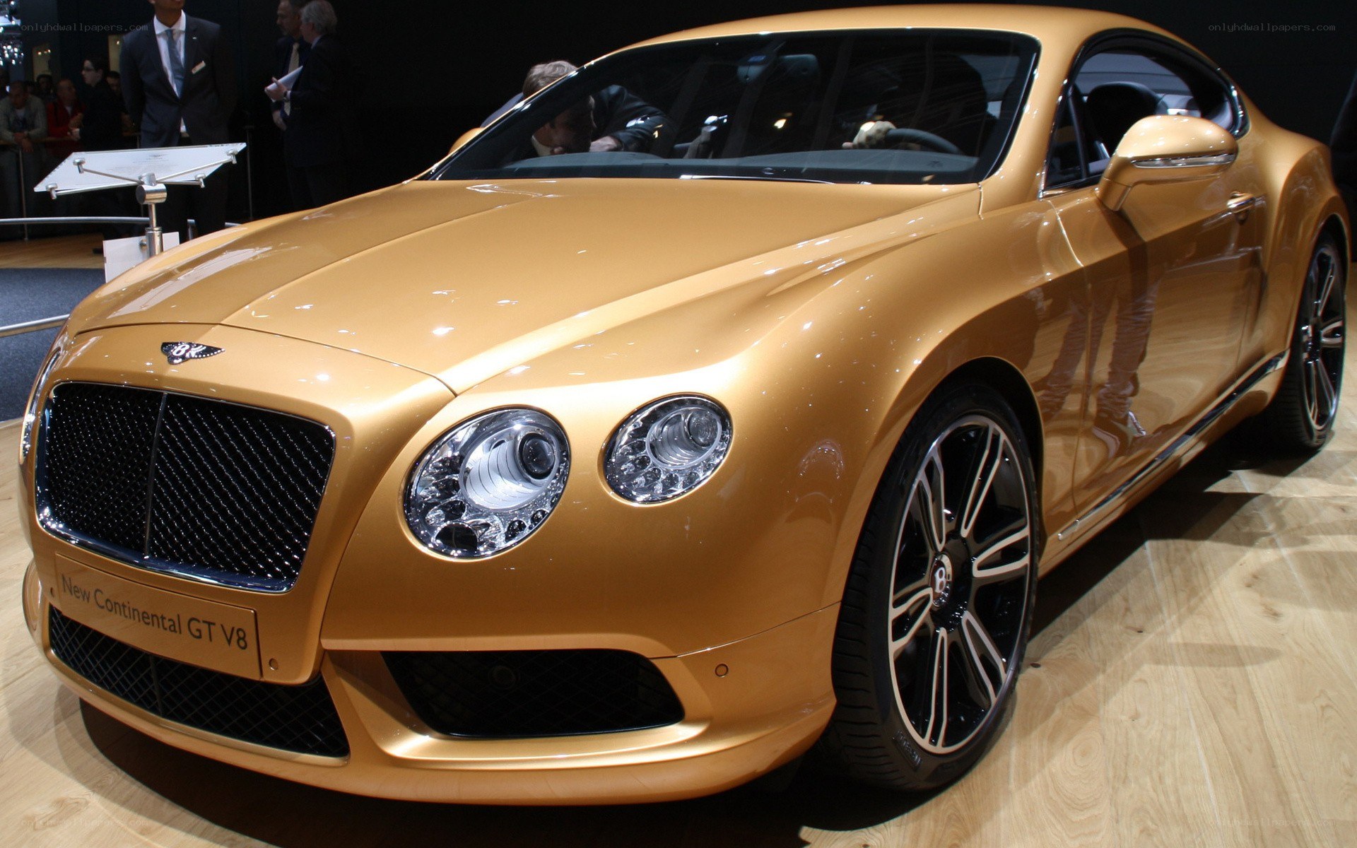 Bentley Continental GT V8