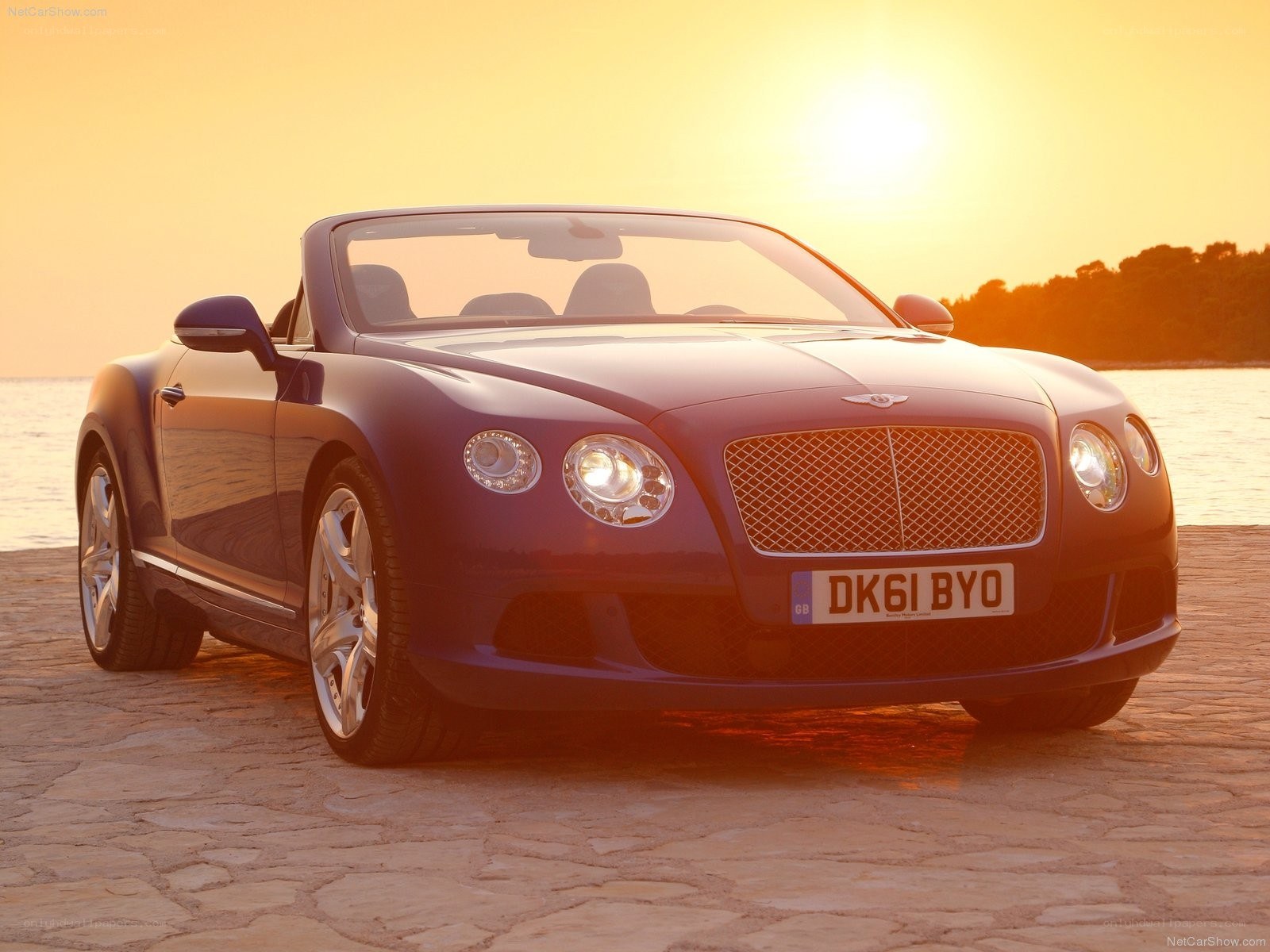 Bentley Continental GTC at sunset