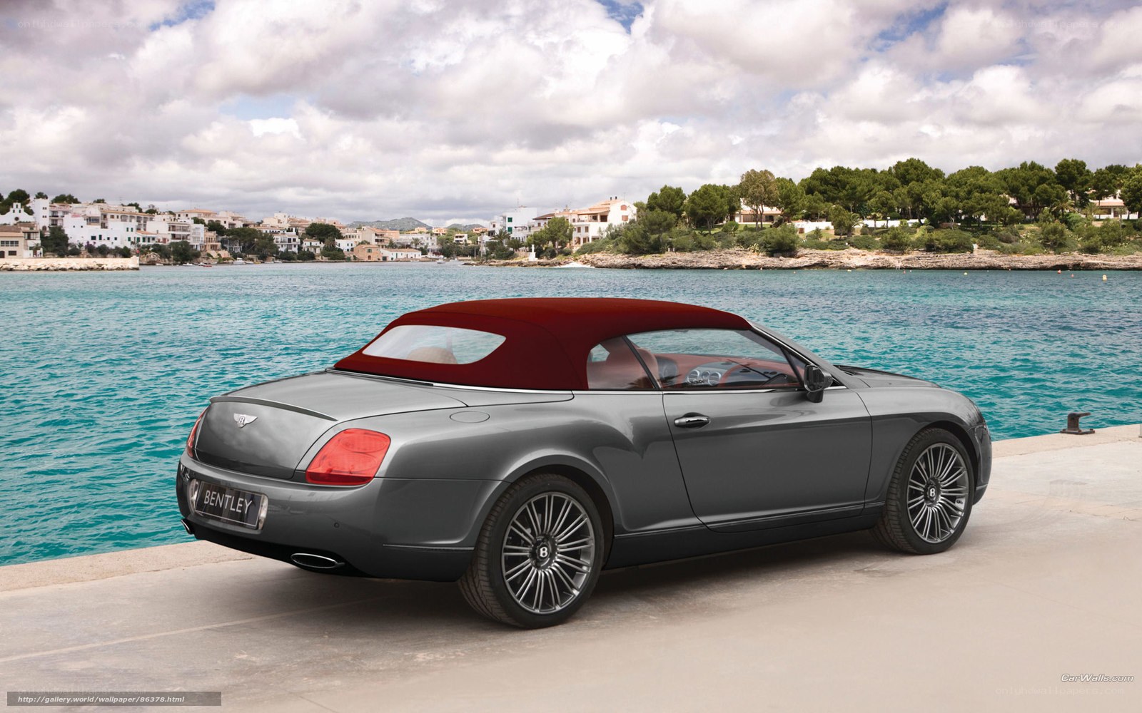 Bentley convertible by the sea