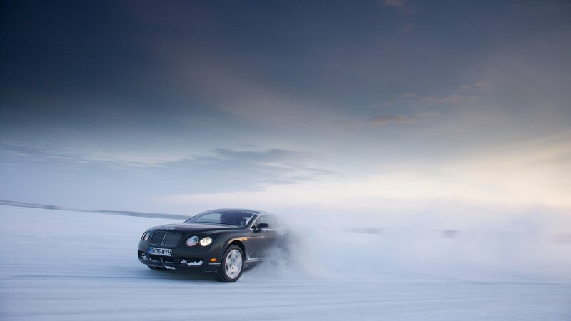 Bentley drifting on snow