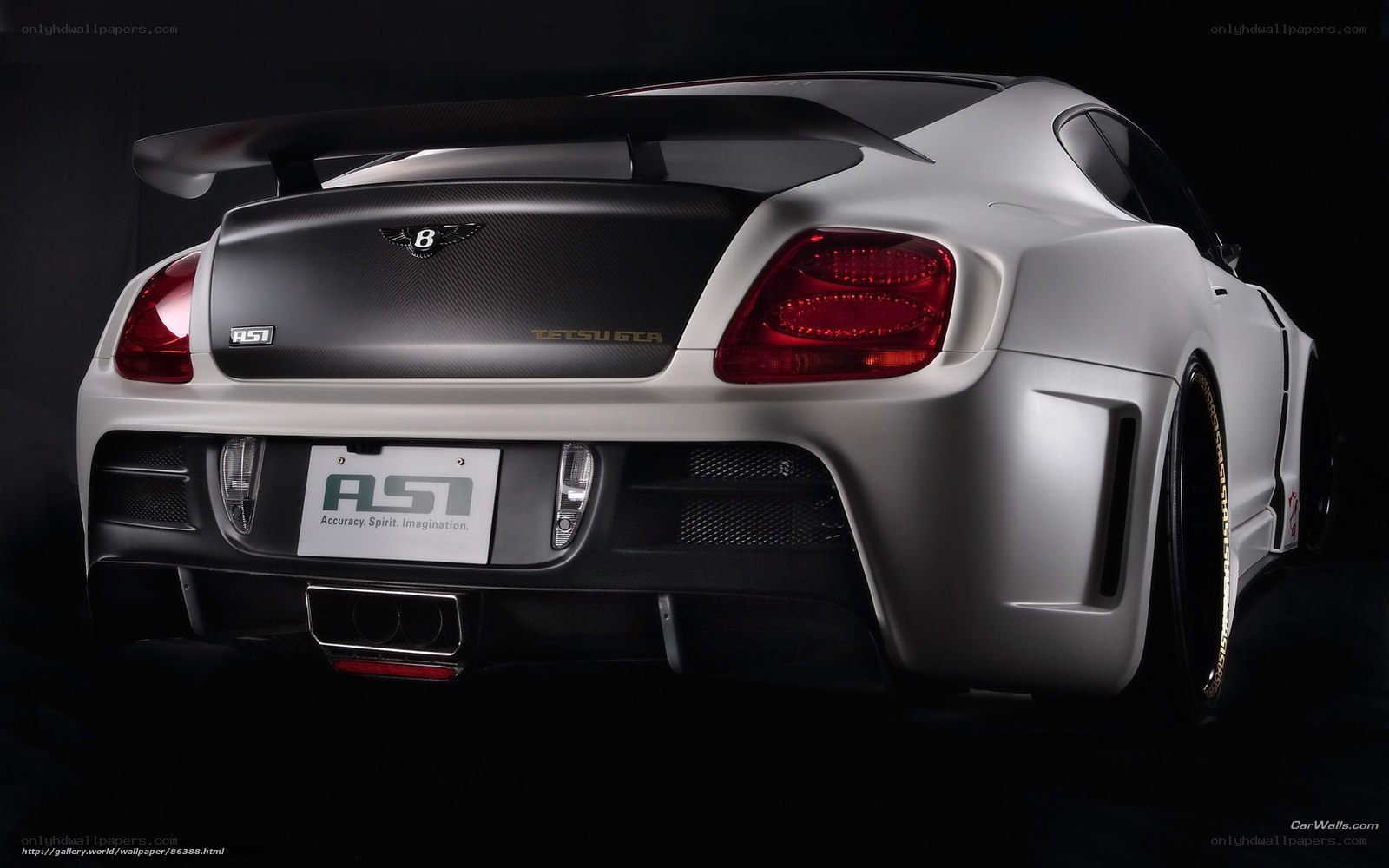 Bentley GT-R rear view