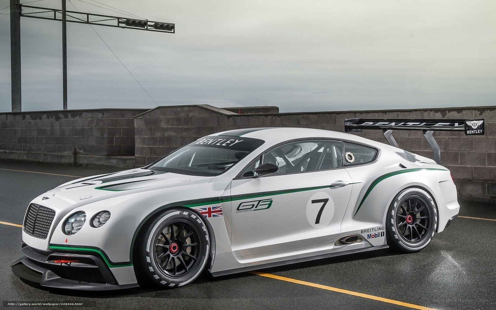 Bentley GT3 race car