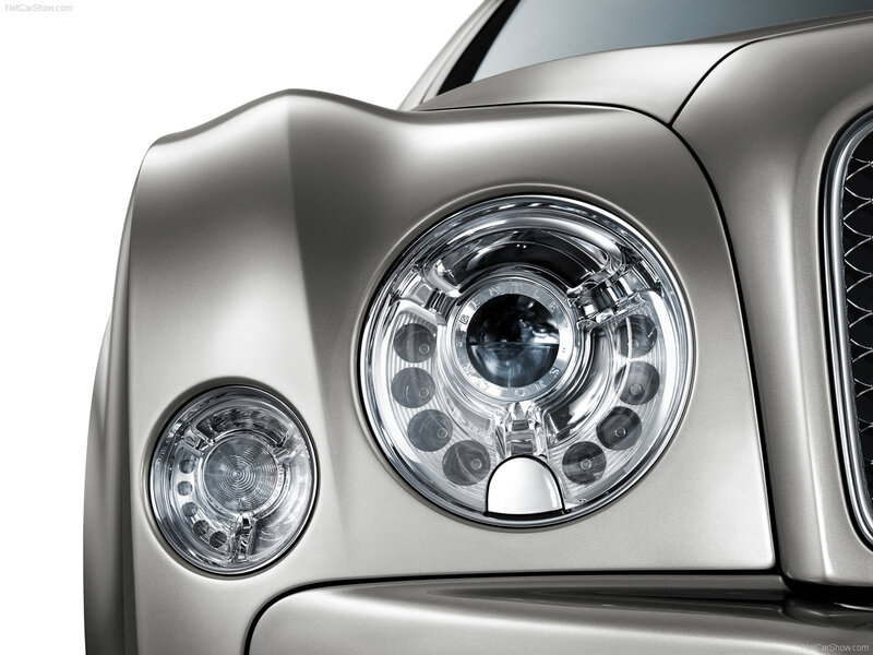 Bentley headlight detail