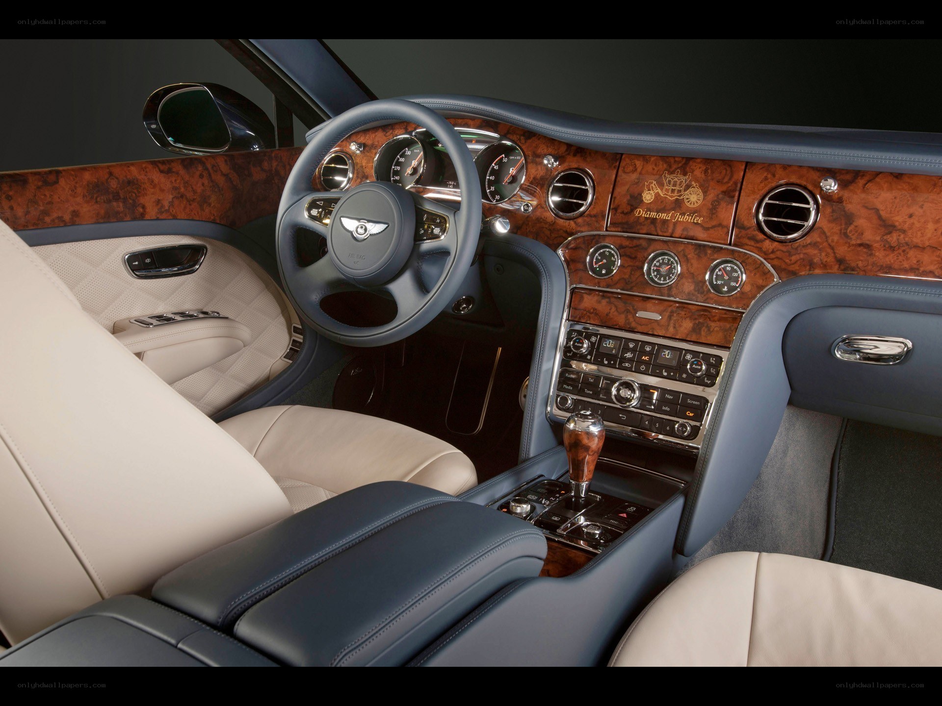 Bentley interior luxury