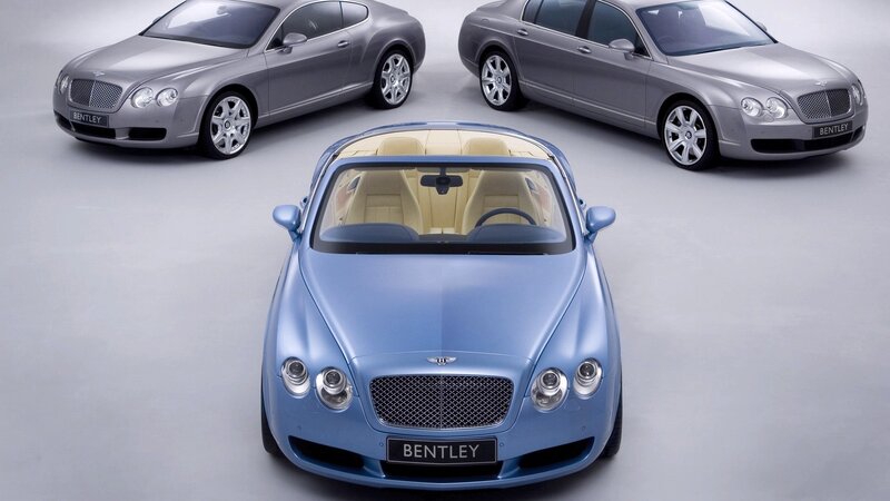 Bentley luxury cars display