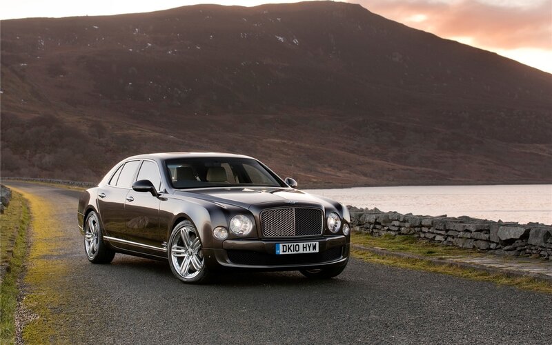 Bentley Mulsanne on a scenic road