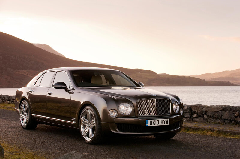 Bentley Mulsanne Sedan — Brown