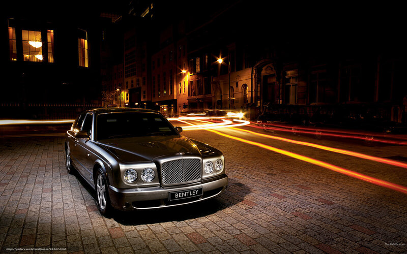 Bentley Sedan at Night — Black