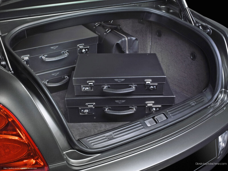 Bentley trunk with luggage