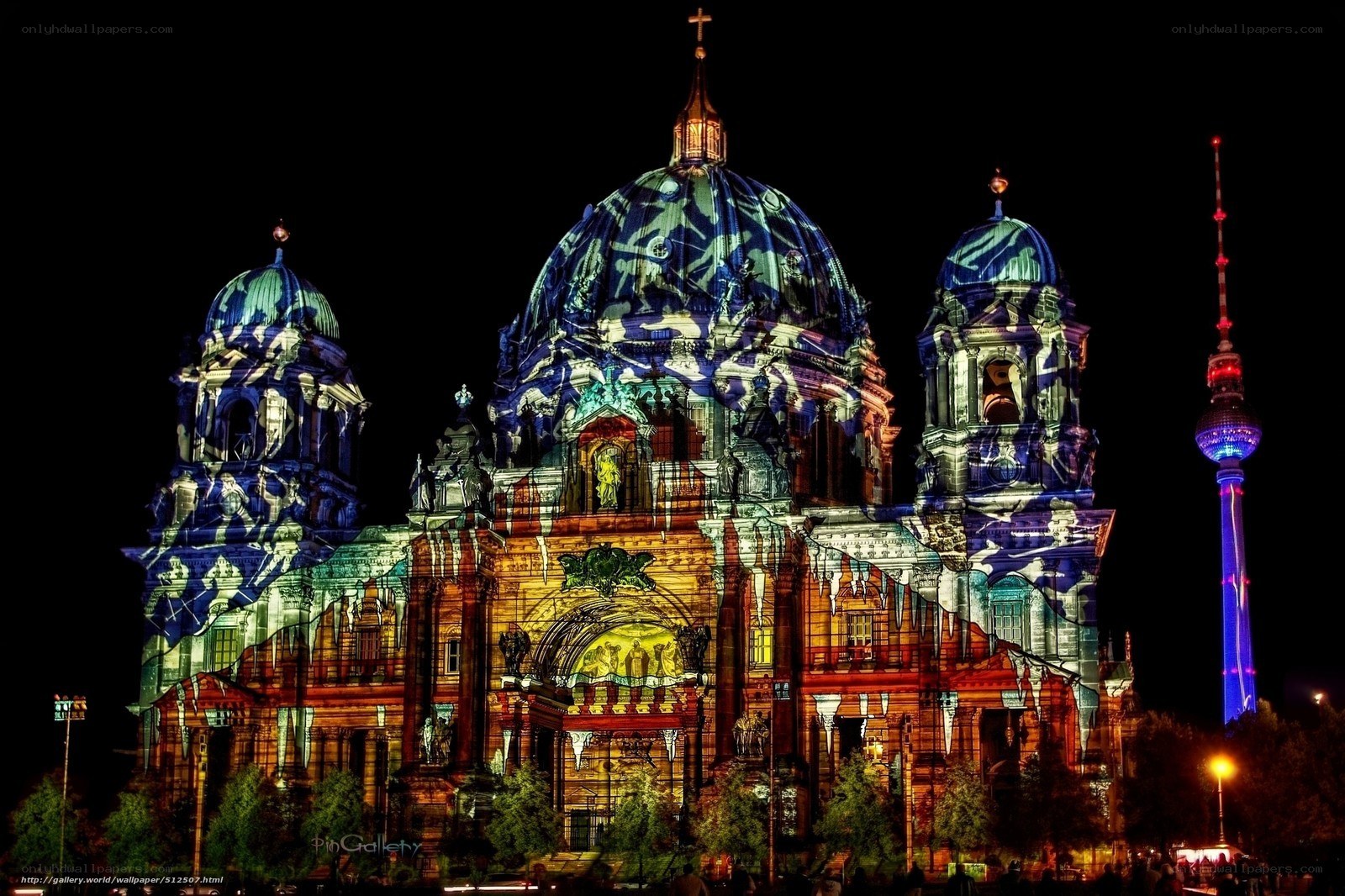 Berlin Cathedral at night