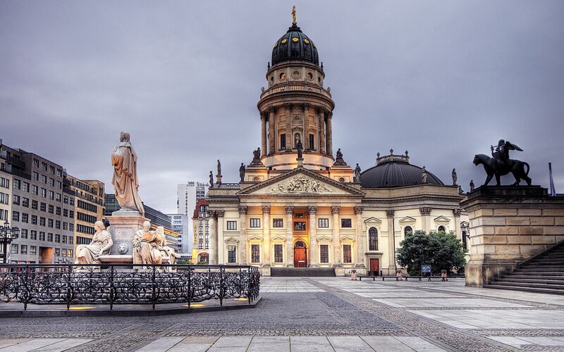 Berlin Cathedral with statues