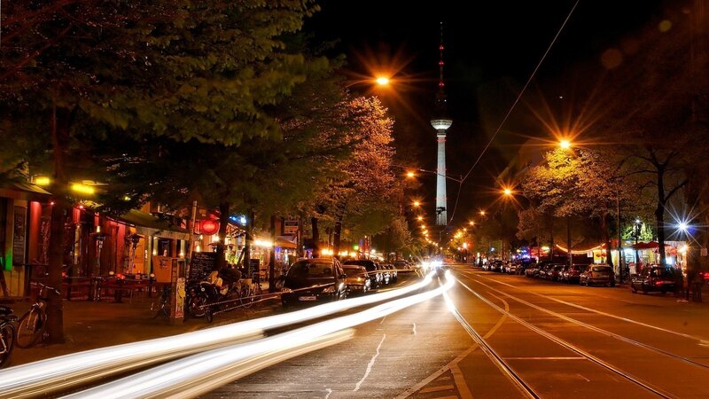 Berlin Night Street — Black