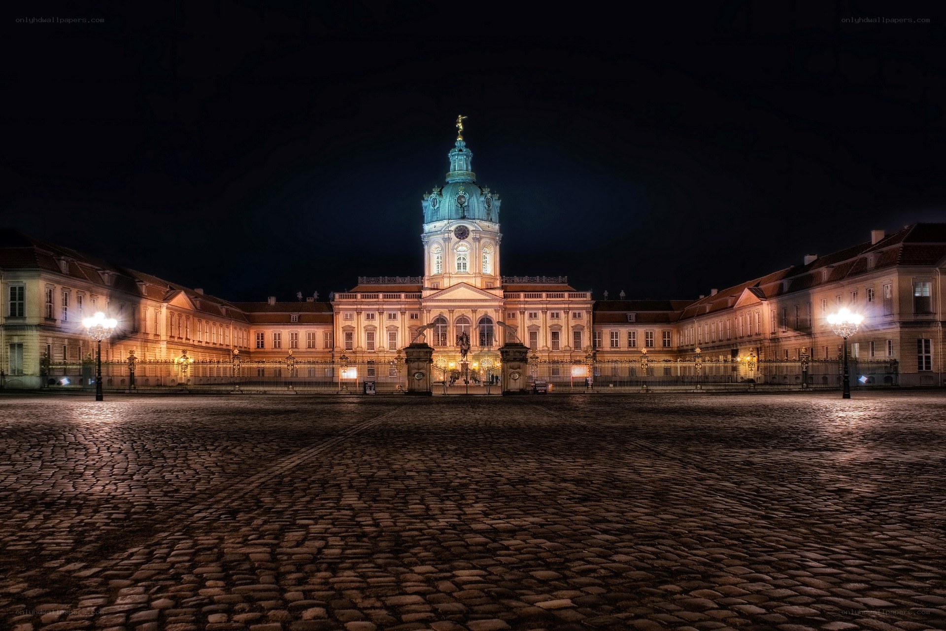 Berlin Palace at night
