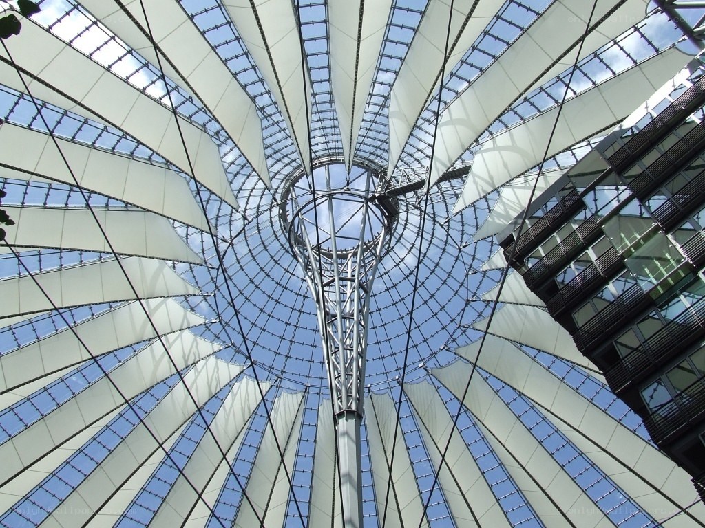 Berlin's glass dome ceiling