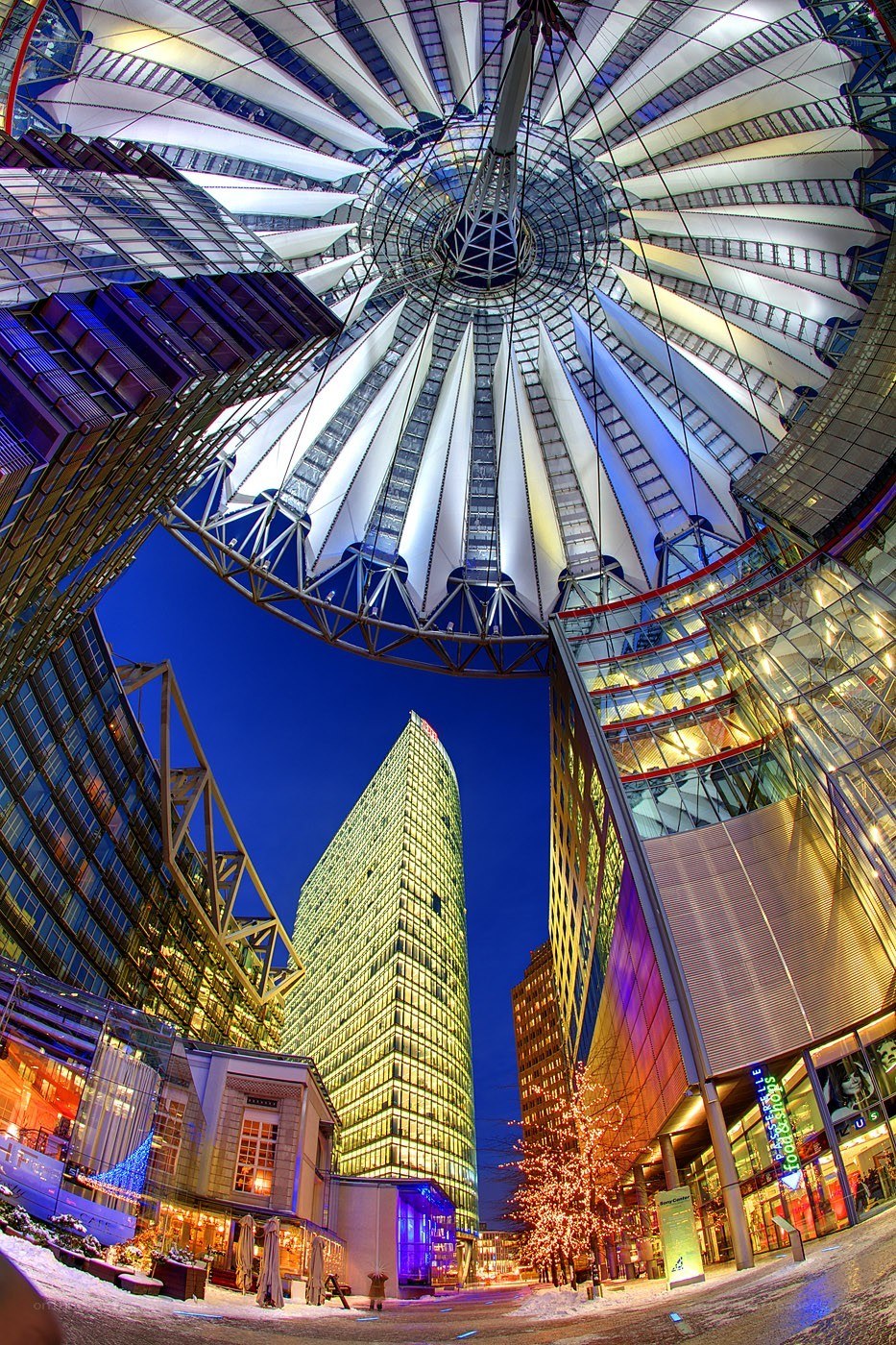 Berlin's iconic dome at night