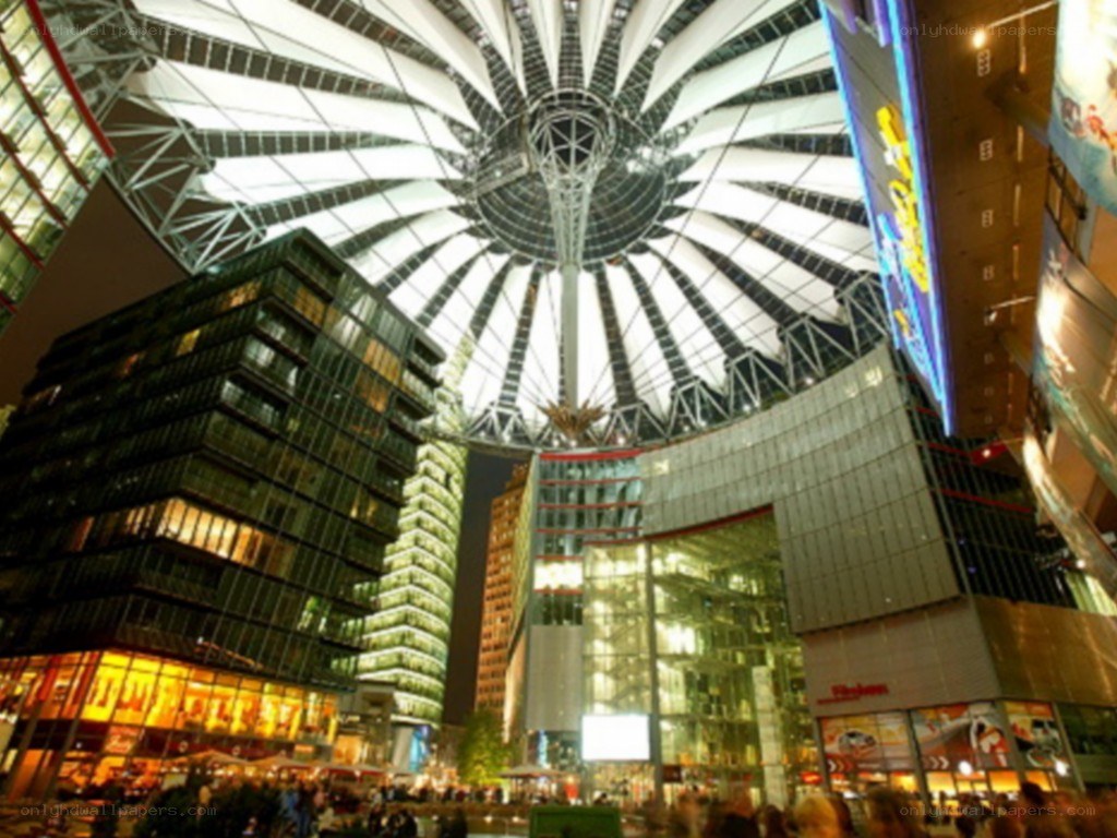 Berlin's Potsdamer Platz at night