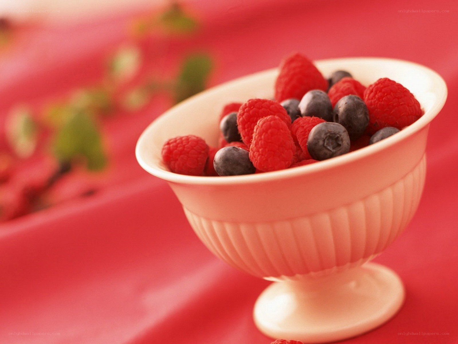 berries in a bowl