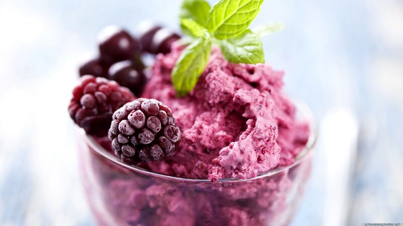 Berry Ice Cream in Glass — Purple, Refreshing