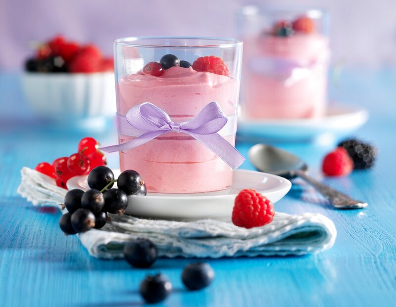 Berry Mousse Dessert — Blue