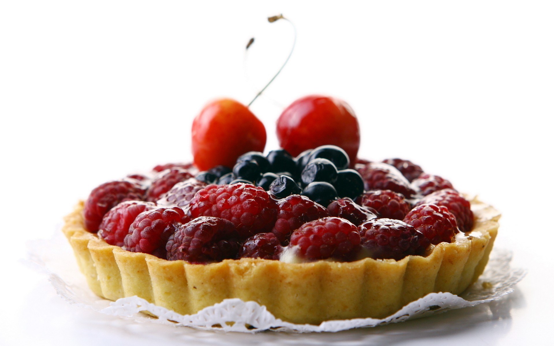 berry tart with cherries