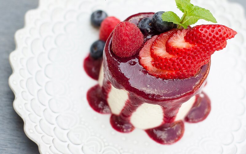 Berry-topped Dessert