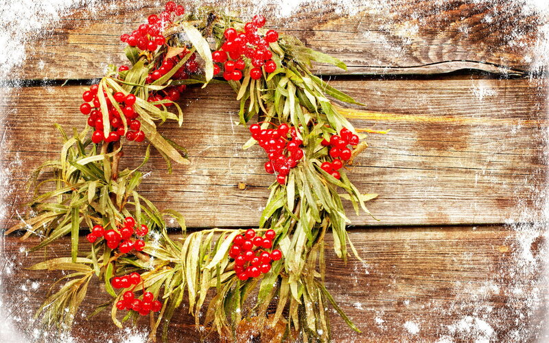 Berry Wreath on Wood