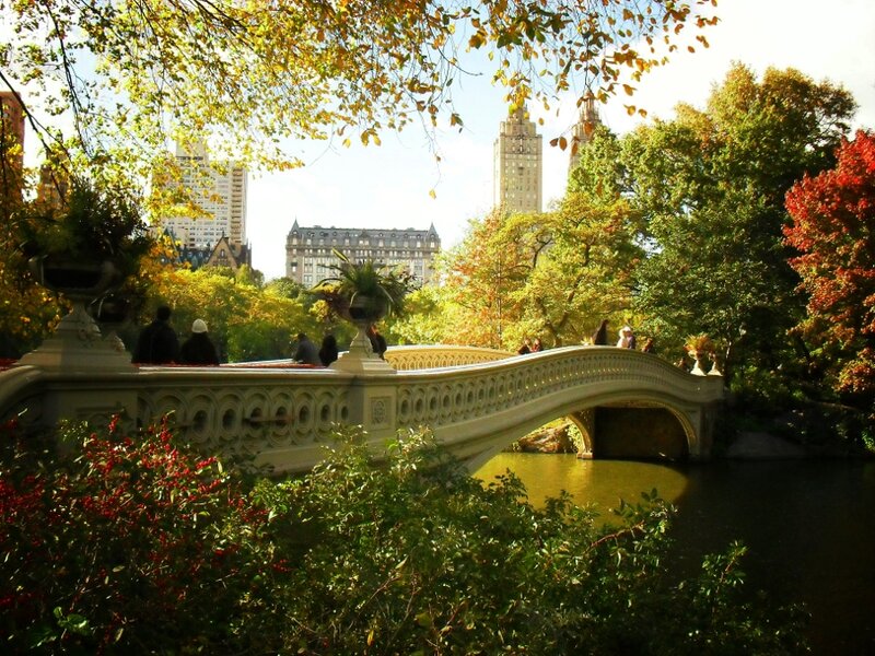 Bethesda Fountain — Green, Serene