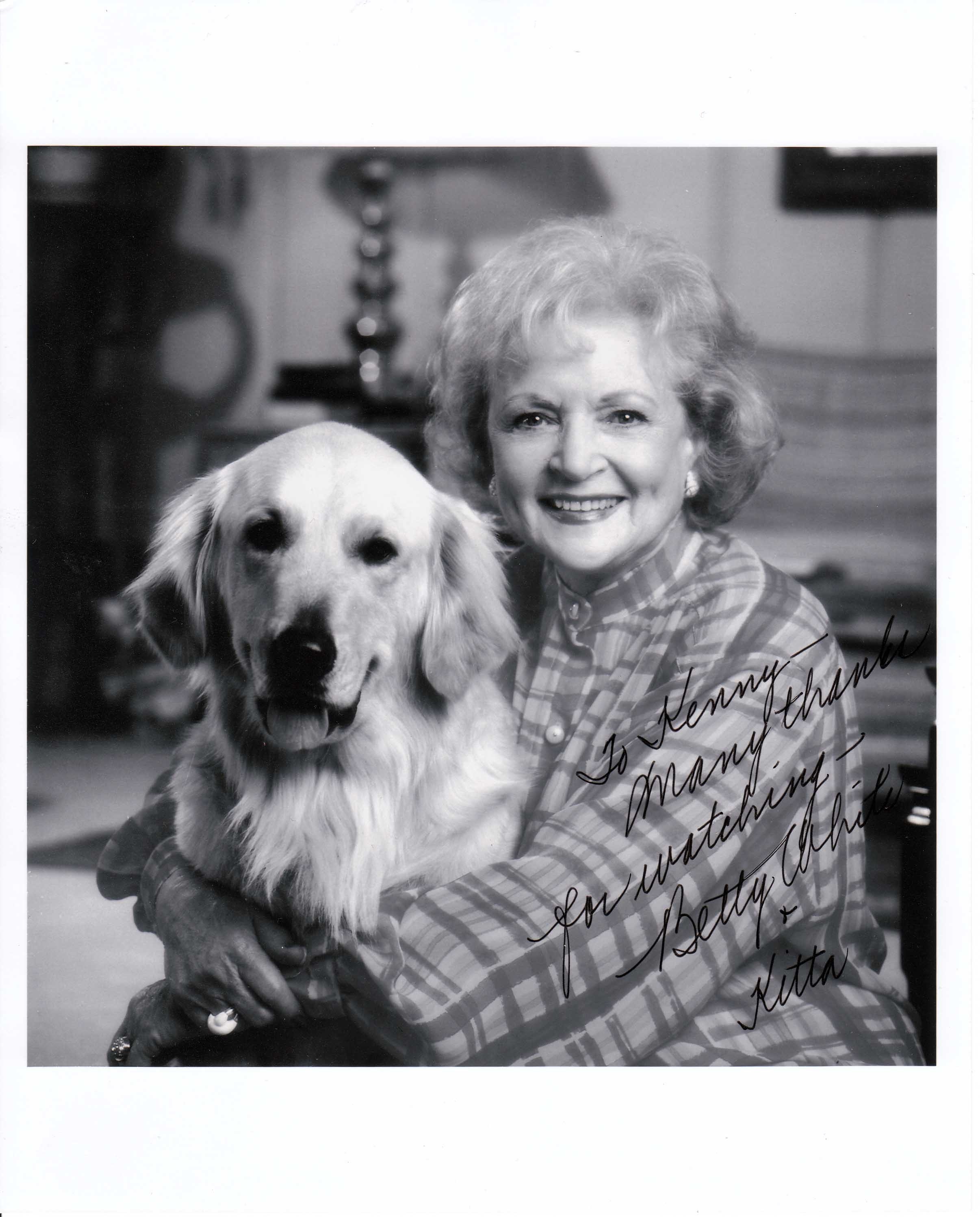 Betty White with a dog