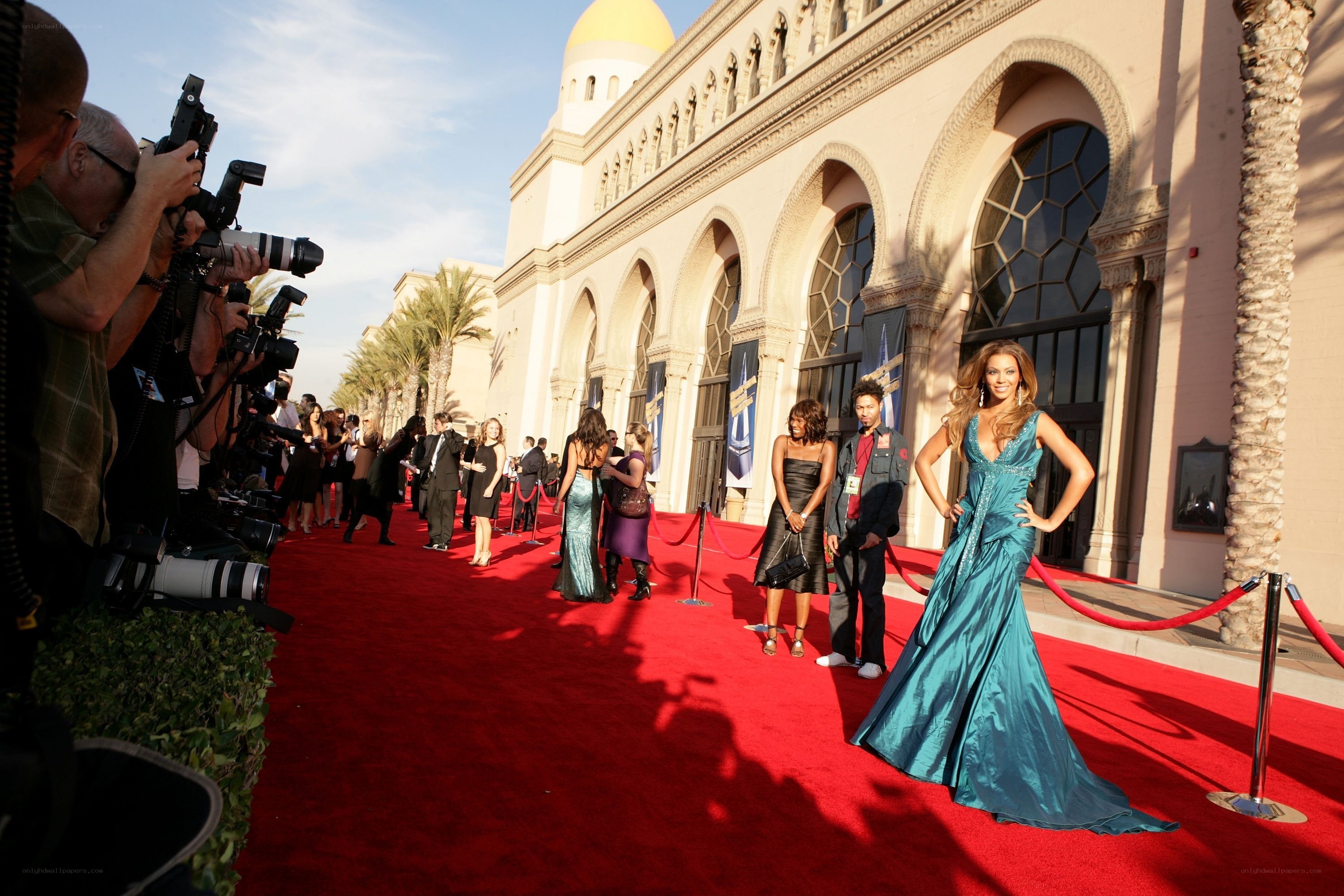 Beyoncé on red carpet