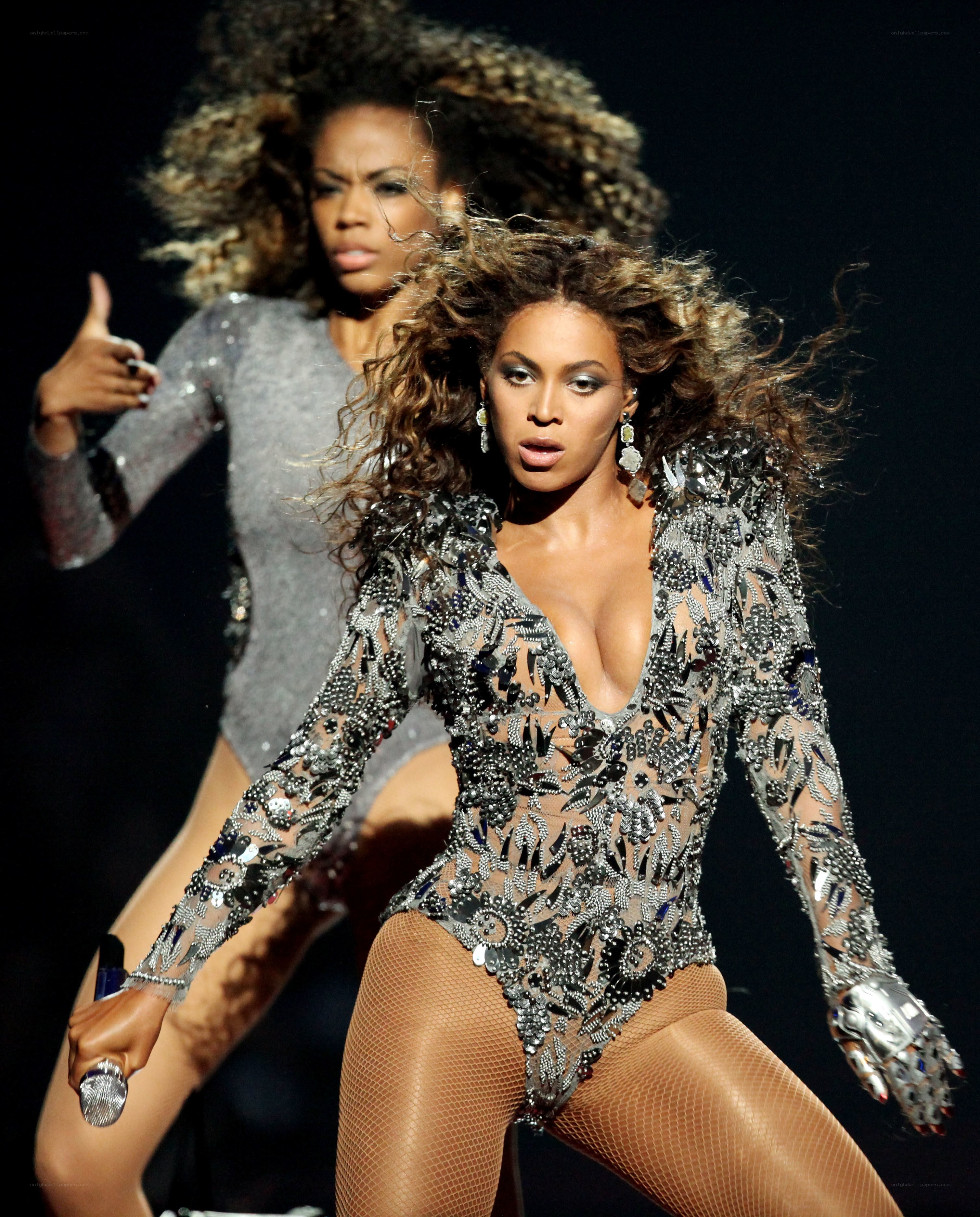 Beyoncé performing on stage