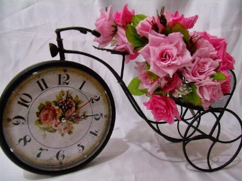 Bicycle Clock with Flowers