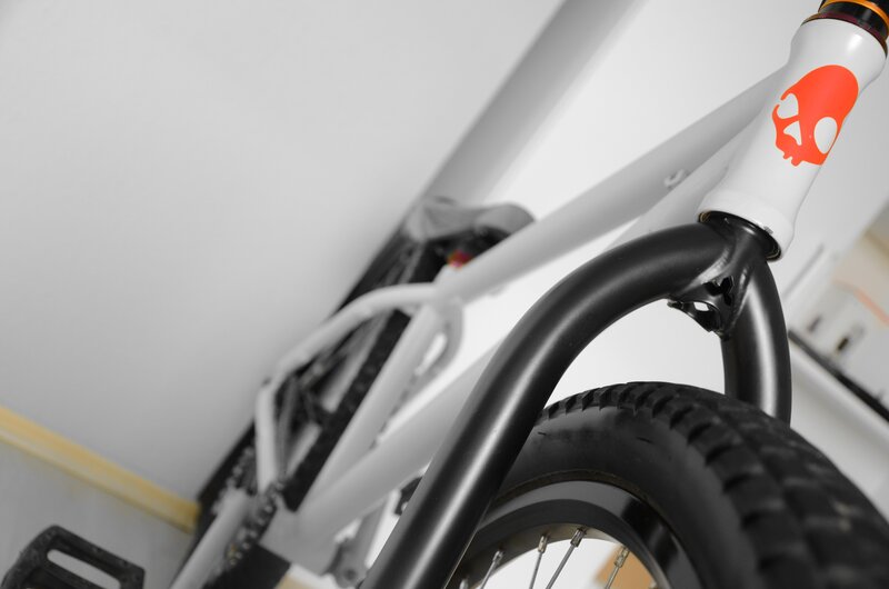 Bicycle Front Wheel — White
