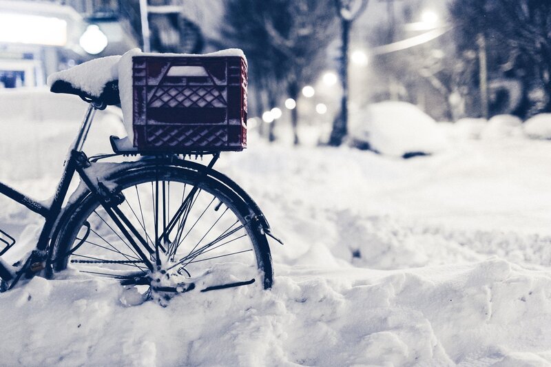 Bicycle in Snow — White, Cold