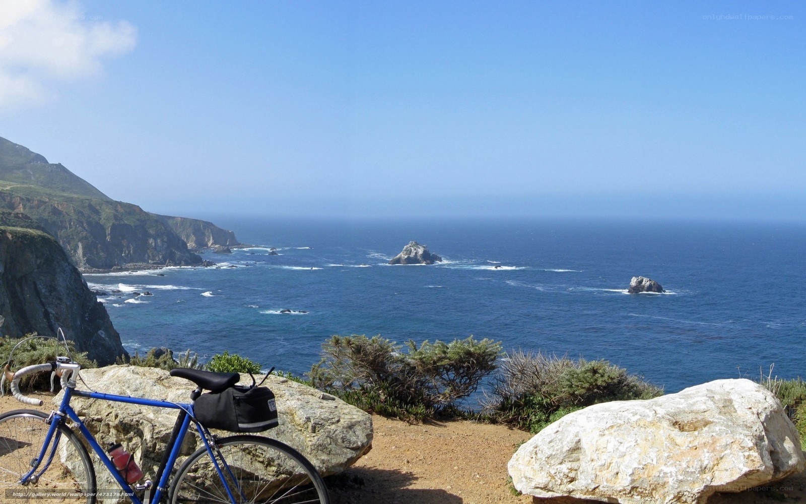Bicycle on coastal cliff overlook