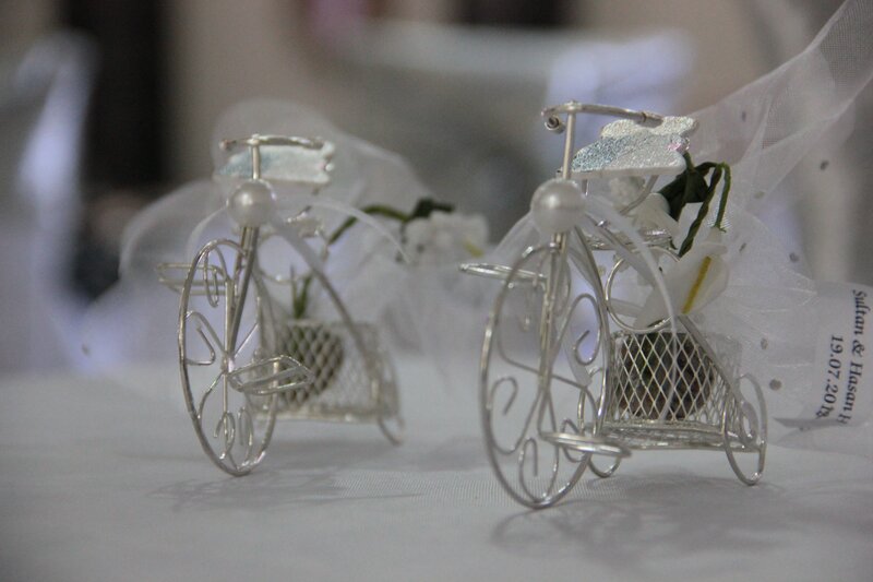 Bicycle wedding favors