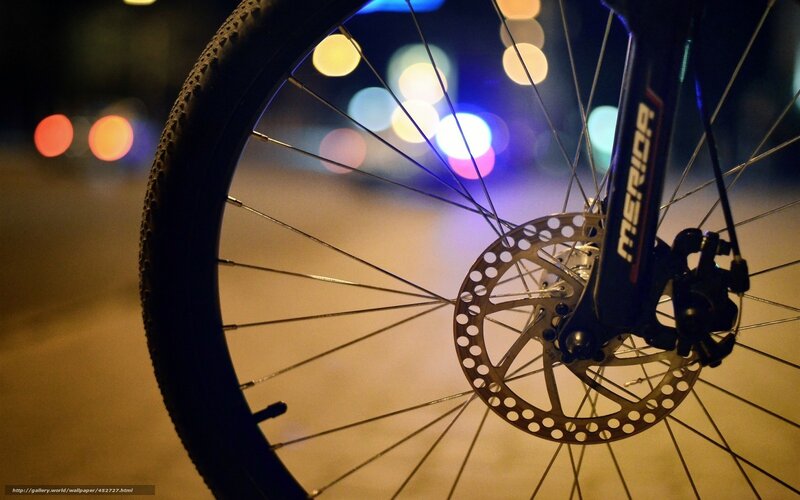 Bicycle wheel at night
