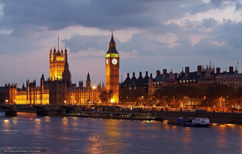 Big Ben and Houses of Parliament — Orange, Dramatic