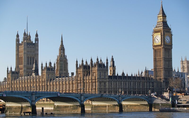 Big Ben and Parliament — Blue, Serene
