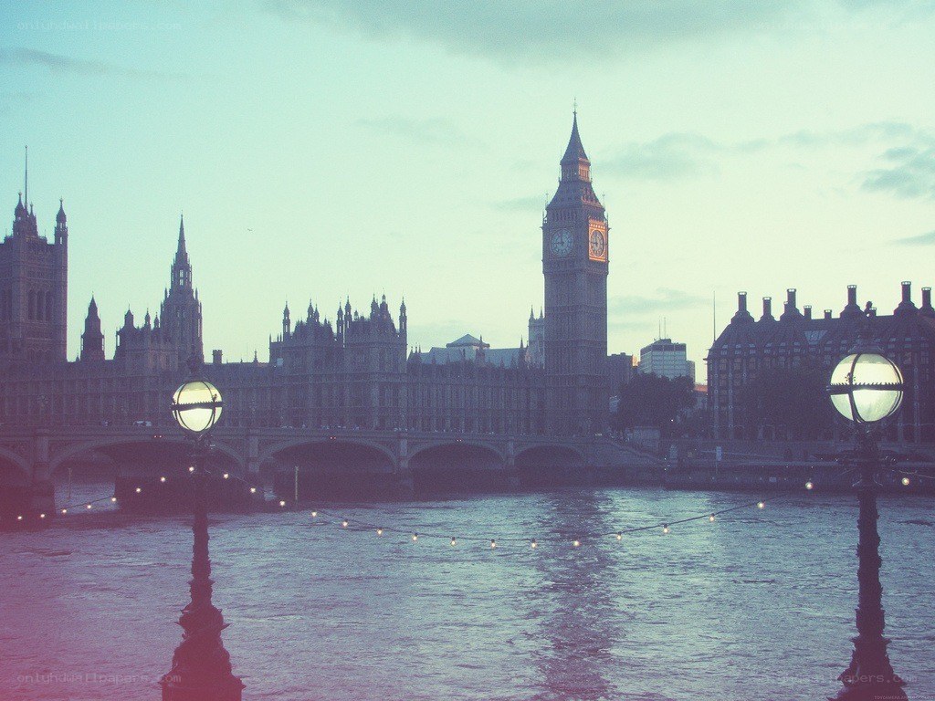 Big Ben at dusk
