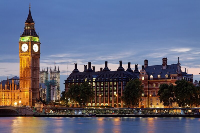 Big Ben at dusk