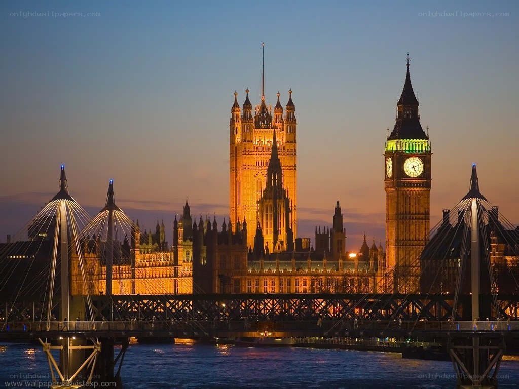 Big Ben at dusk