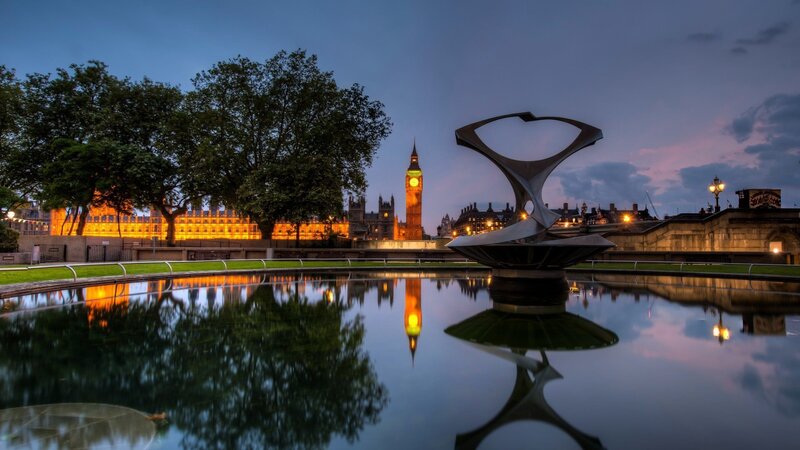 Big Ben at Dusk — Blue, Serene