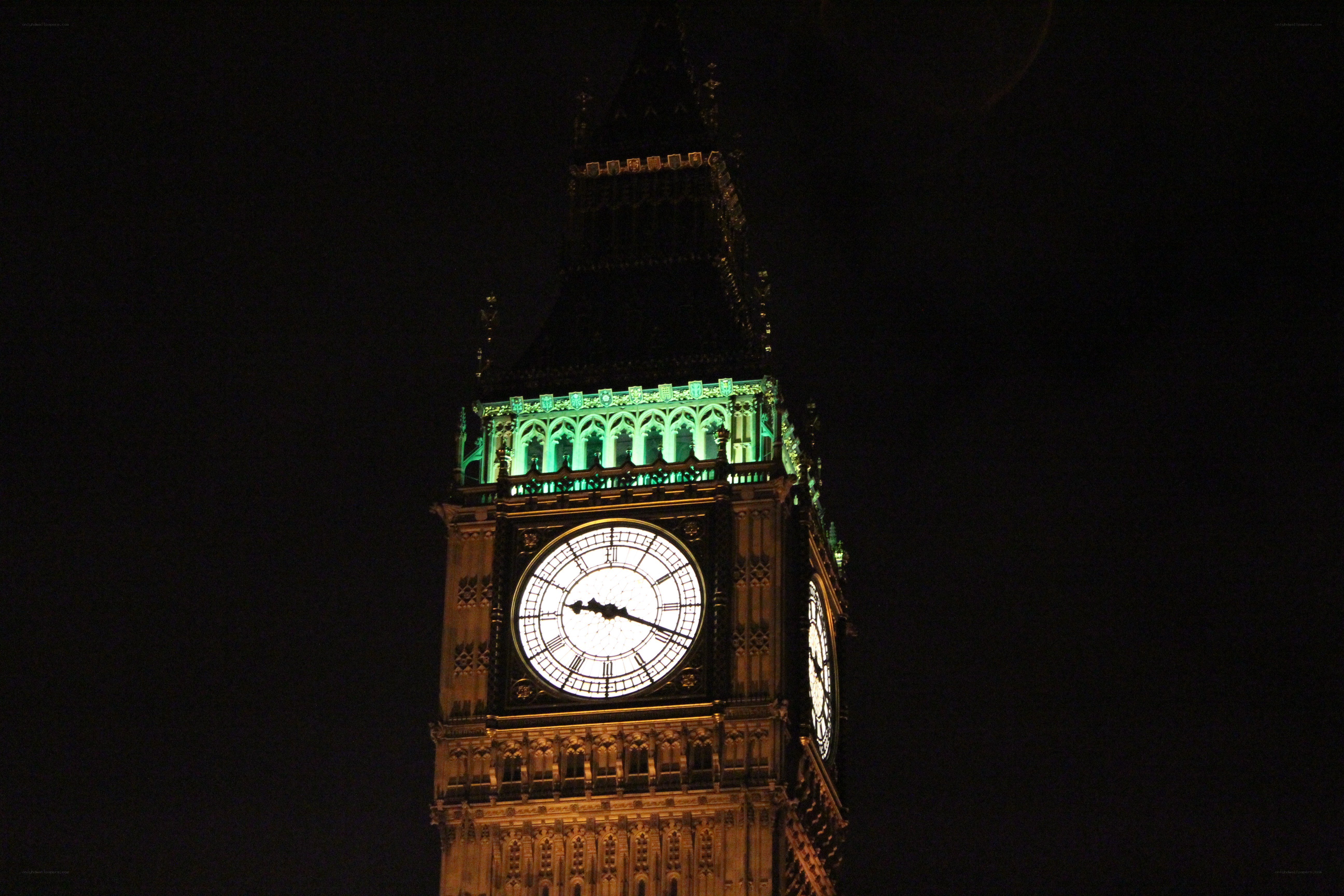 Big Ben at night